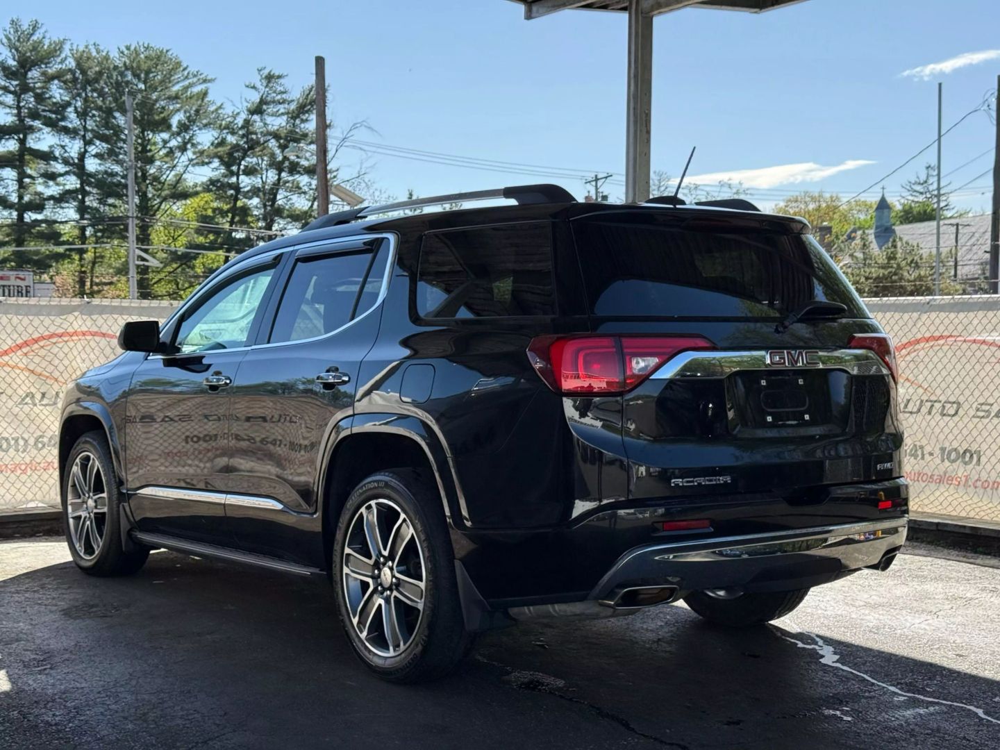 2017 Gmc Acadia - Image 9