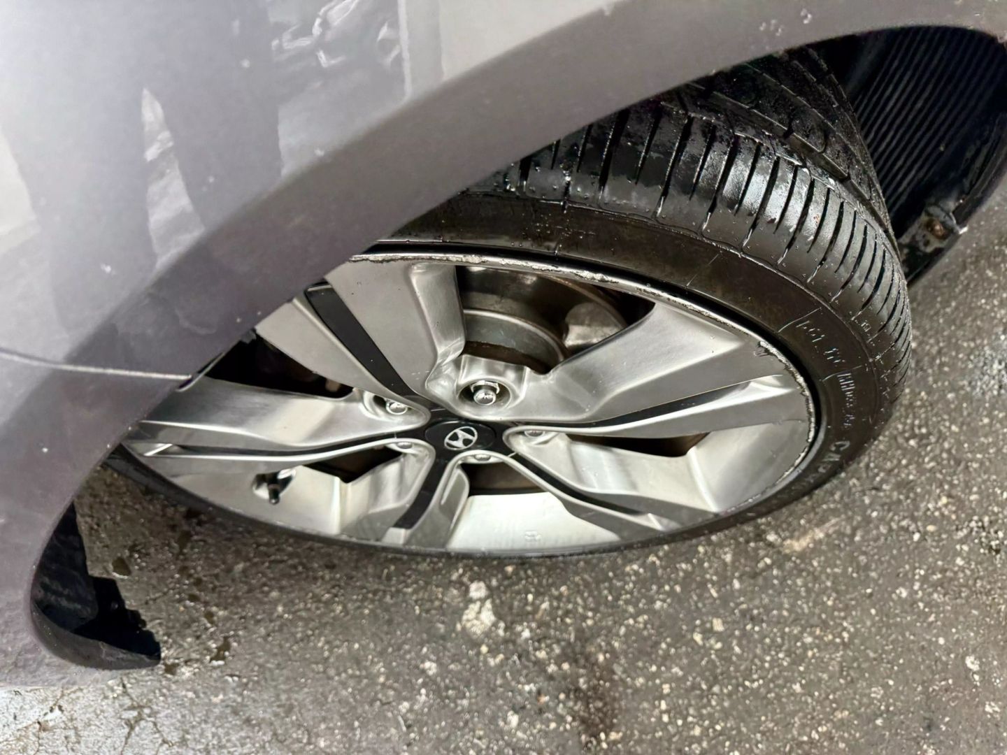 2013 Hyundai Veloster - Image 37