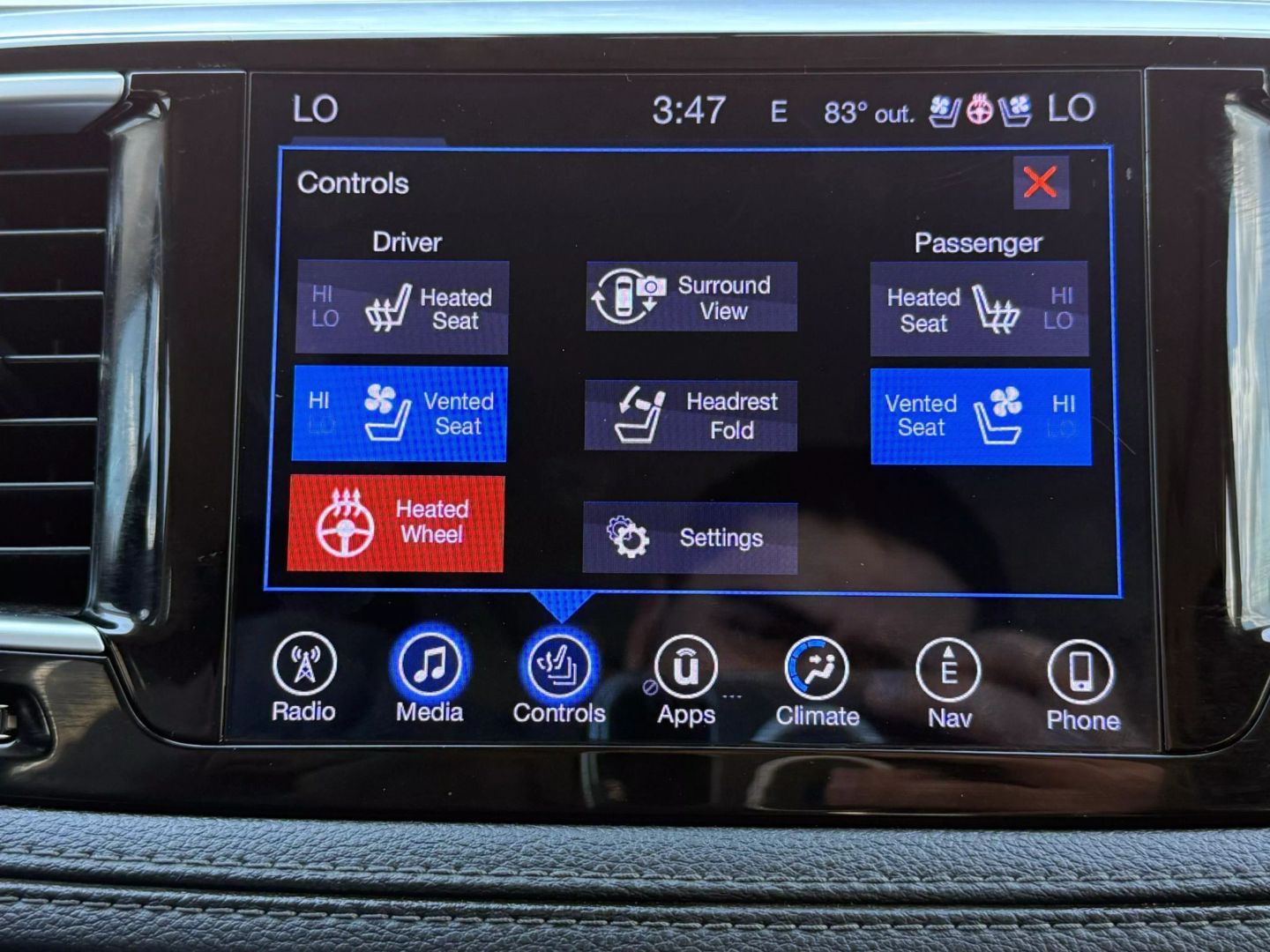 2017 Chrysler Pacifica - Image 45