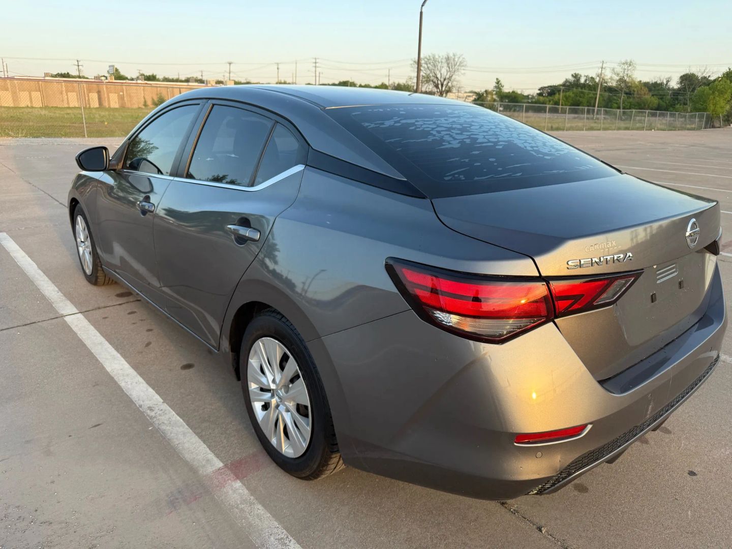 2020 Nissan Sentra - Image 3