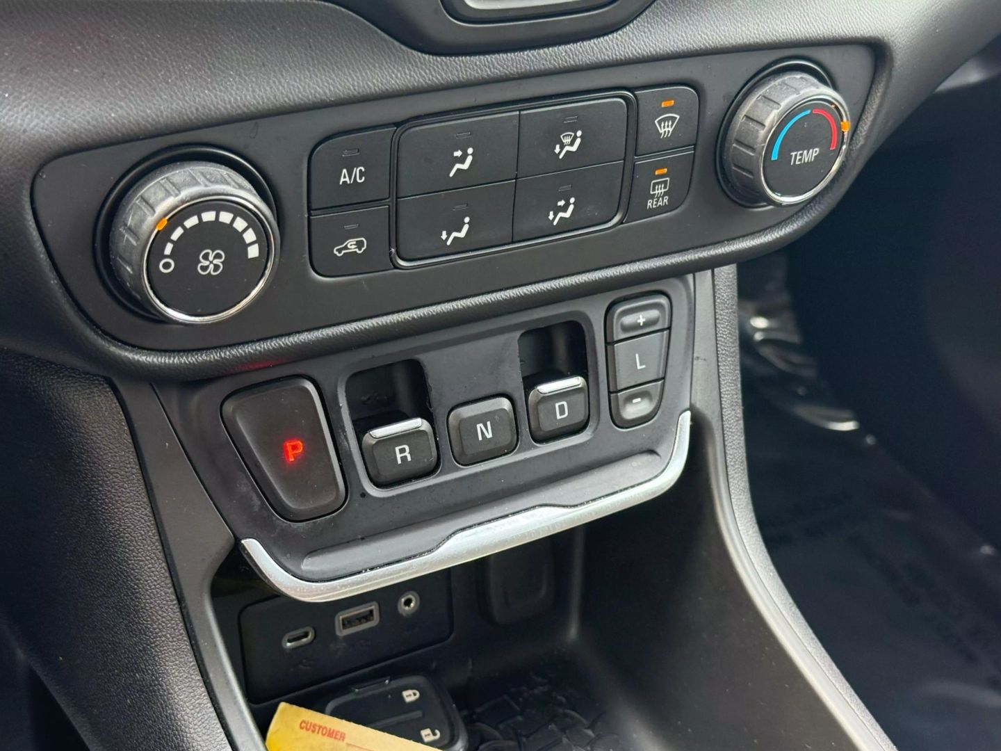 2018 Gmc Terrain - Image 36