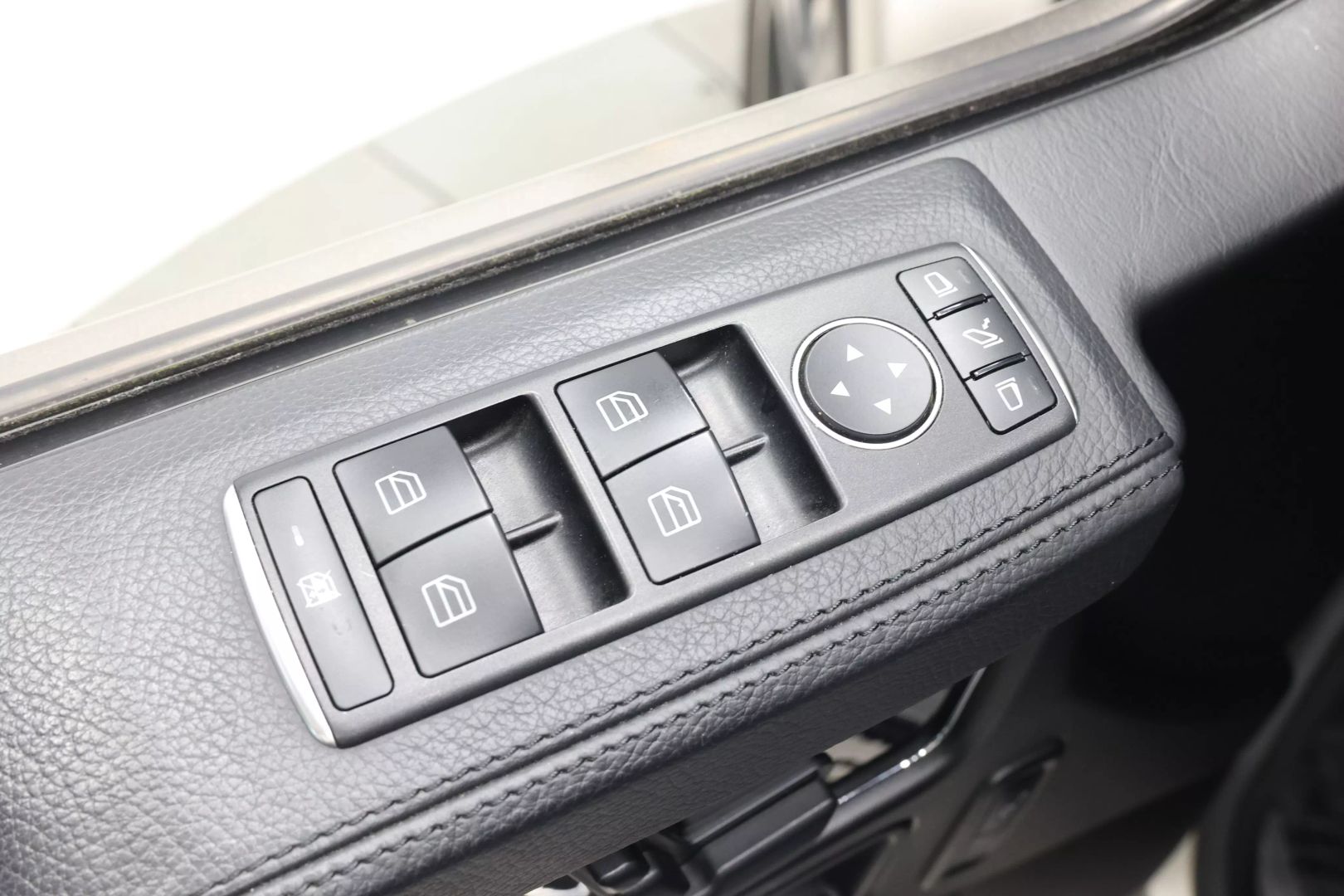 2017 Mercedes-benz Mercedes-amg G-class - Image 10