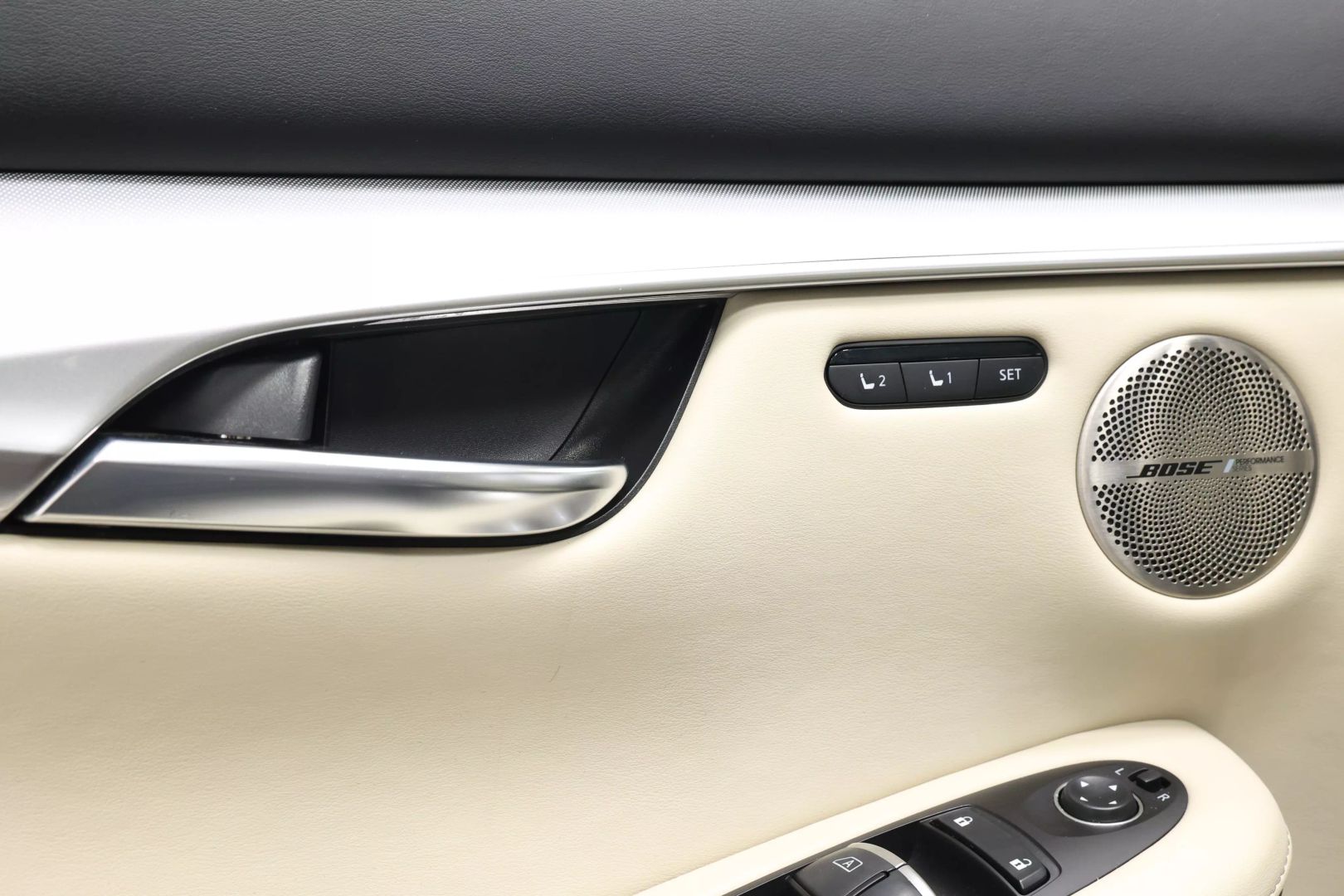 2019 Infiniti Qx50 - Image 11