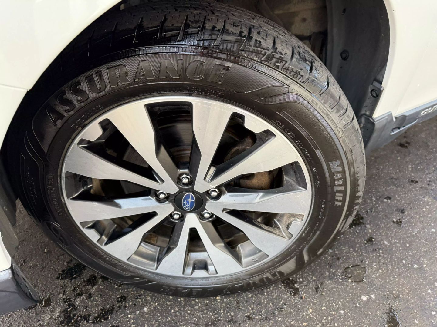 2016 Subaru Outback - Image 43