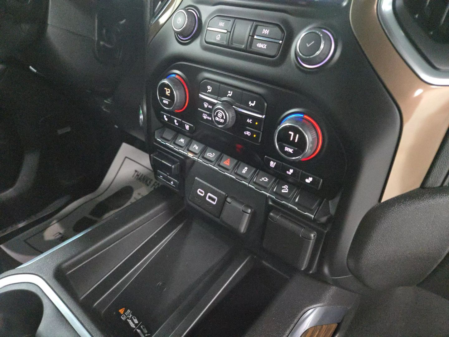 2022 Chevrolet Silverado 1500 Limited Crew Cab - Image 31