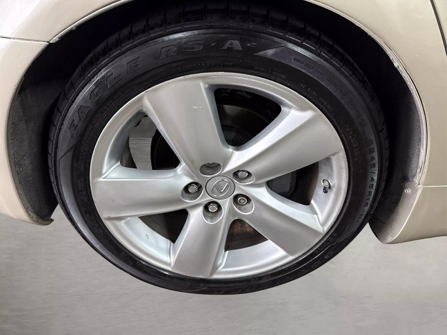 2011 Lexus Ls - Image 16