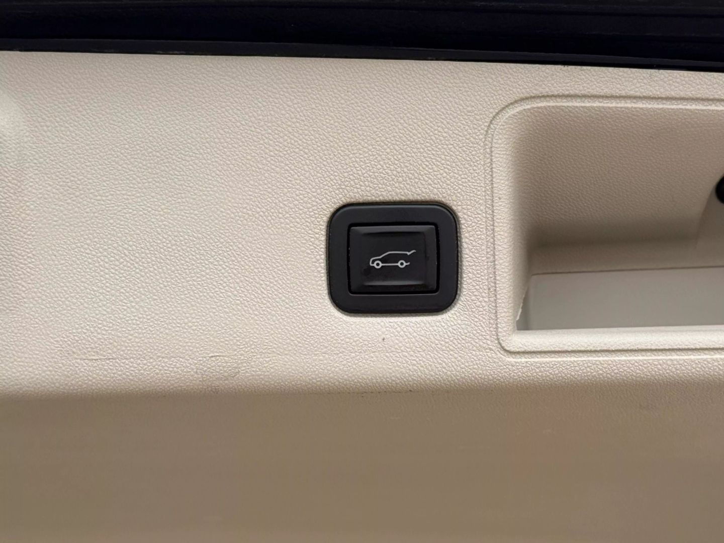 2019 Gmc Terrain - Image 13