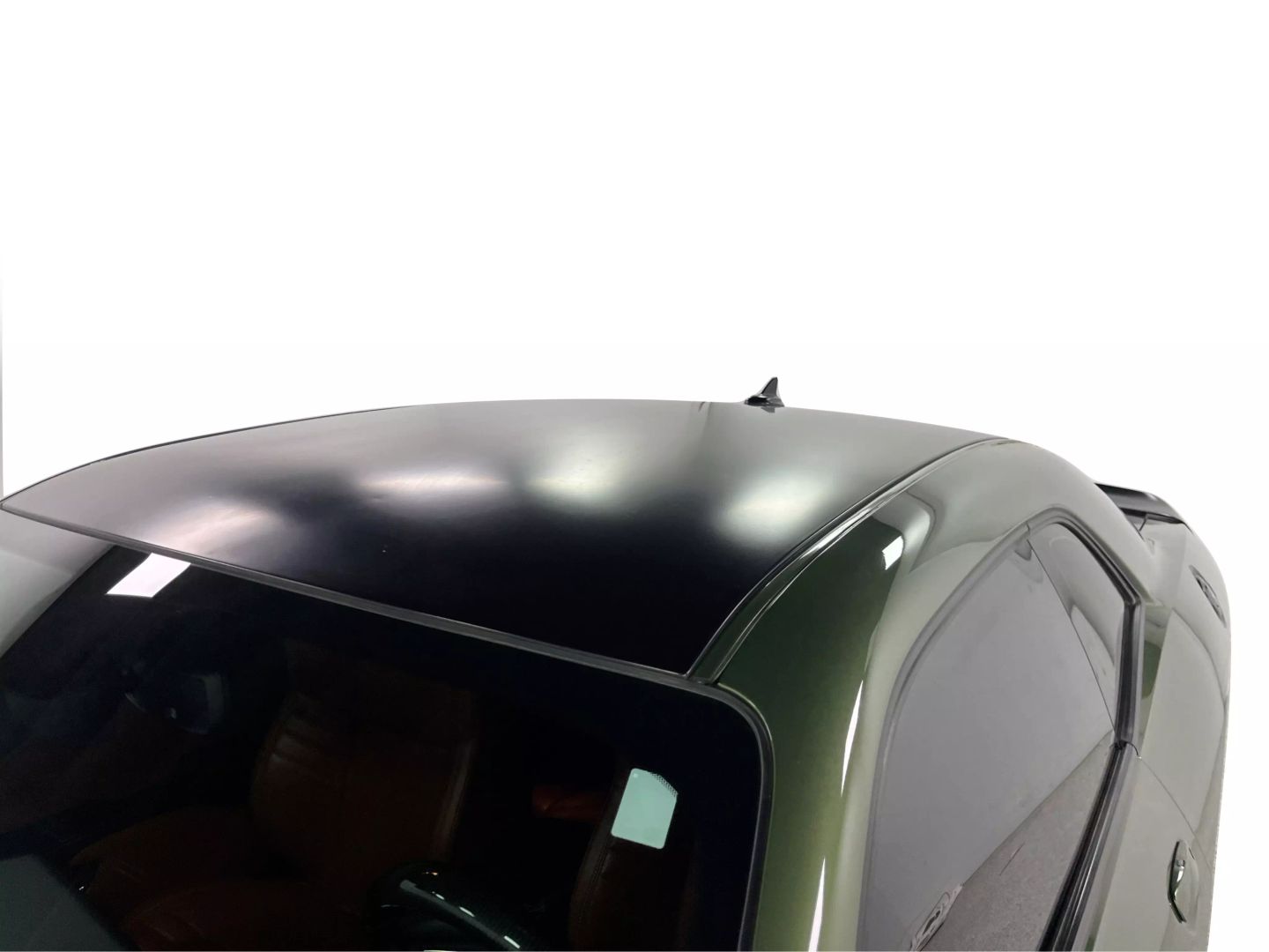 2019 Dodge Challenger - Image 12