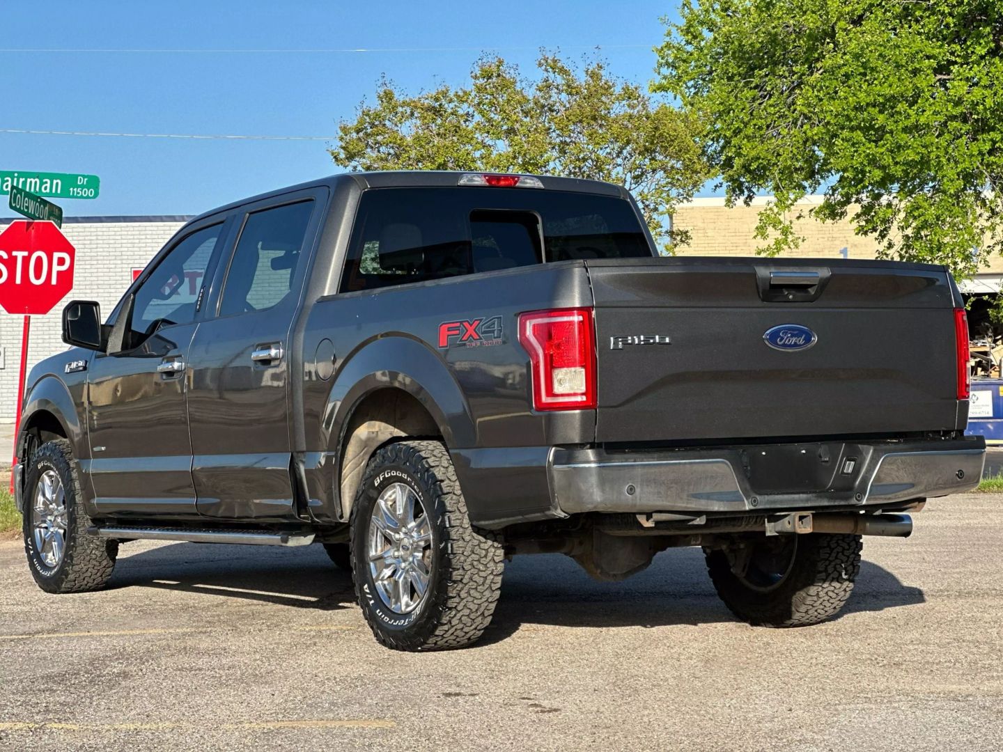 2015 Ford F150 Supercrew Cab - Image 3