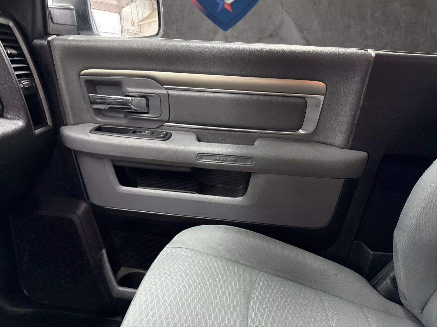 2017 Ram 2500 Regular Cab - Image 33