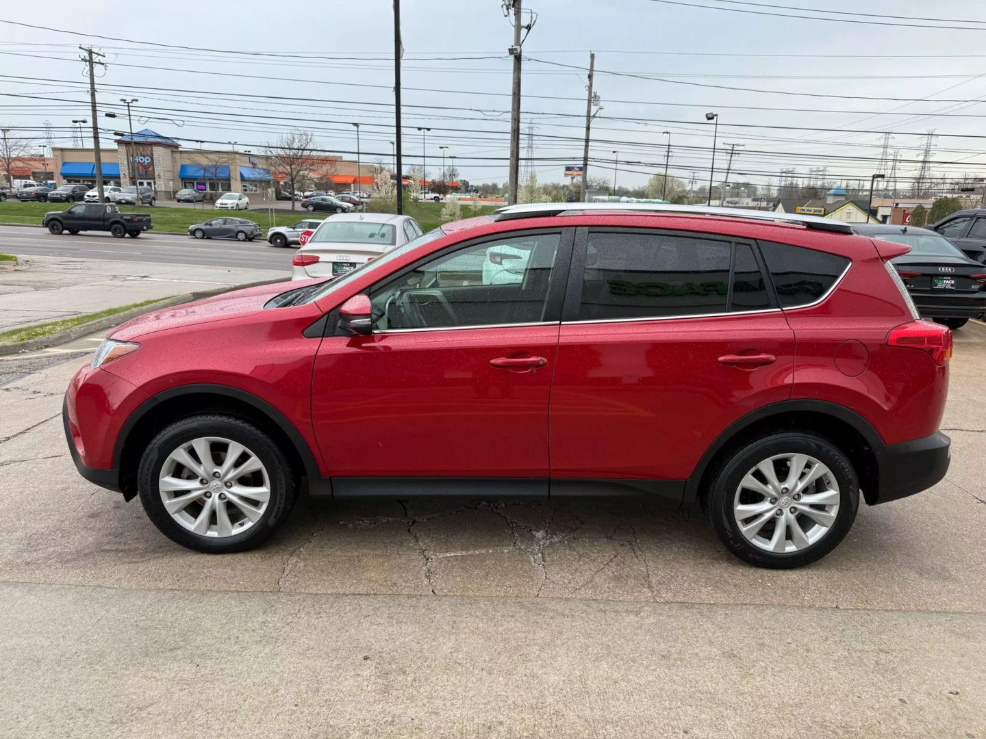 2015 Toyota Rav4 - Image 6