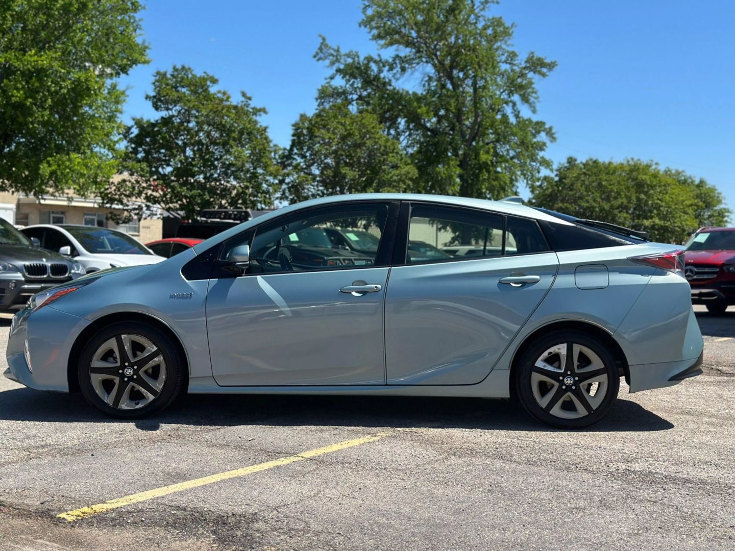 2016 Toyota Prius - Image 3