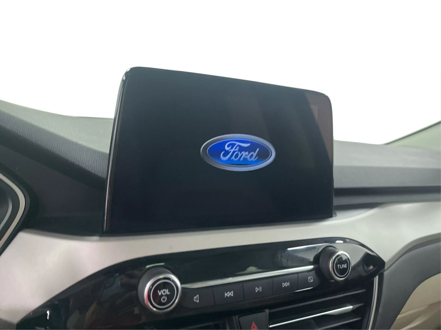 2022 Ford Escape - Image 14