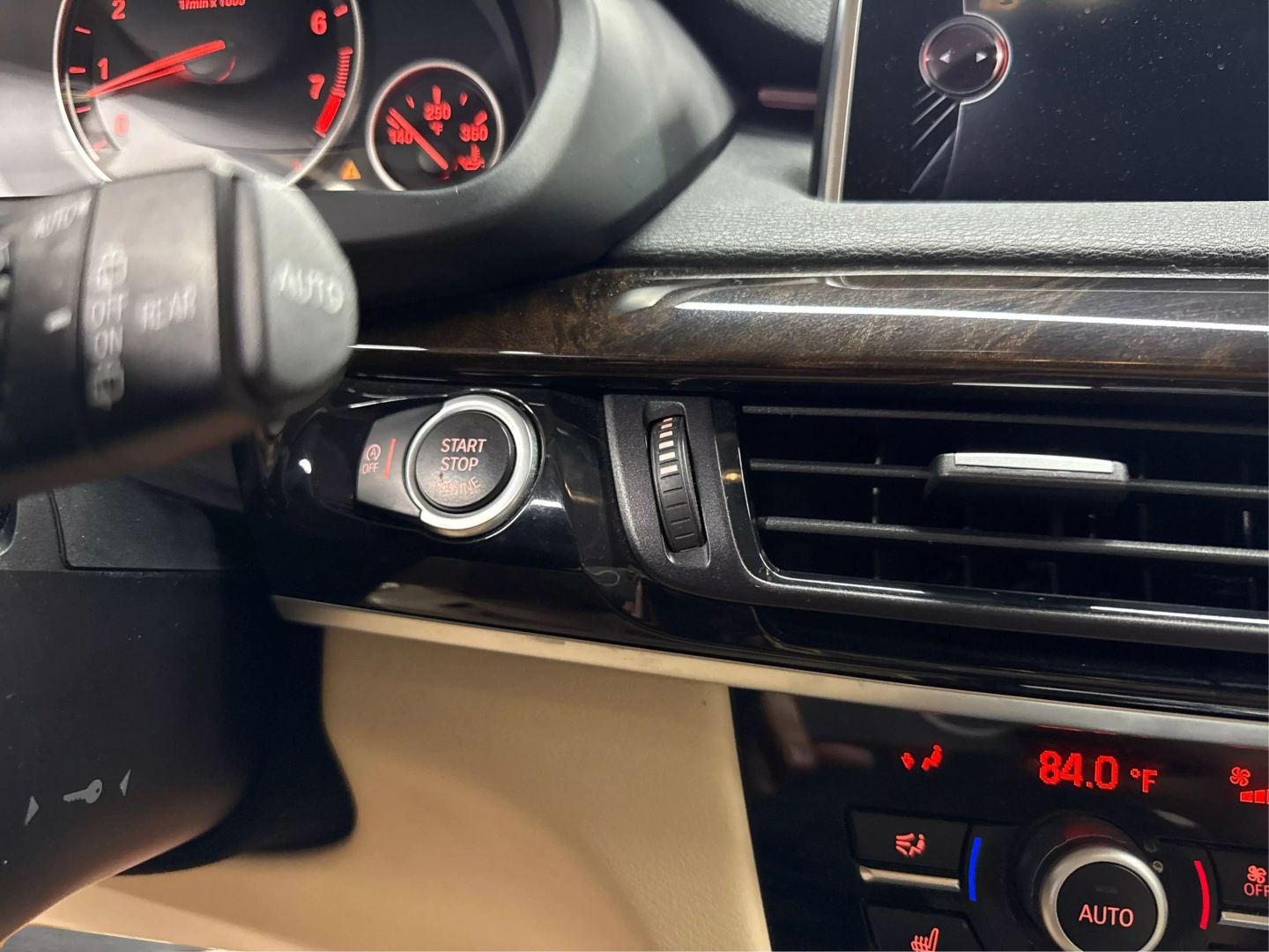 2015 Bmw X5 - Image 24