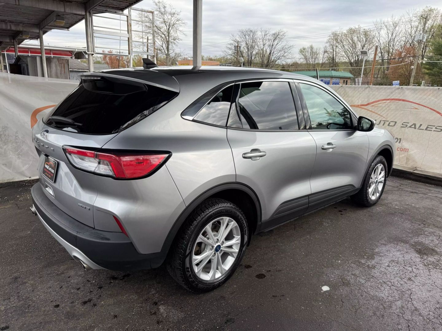 2021 Ford Escape - Image 13