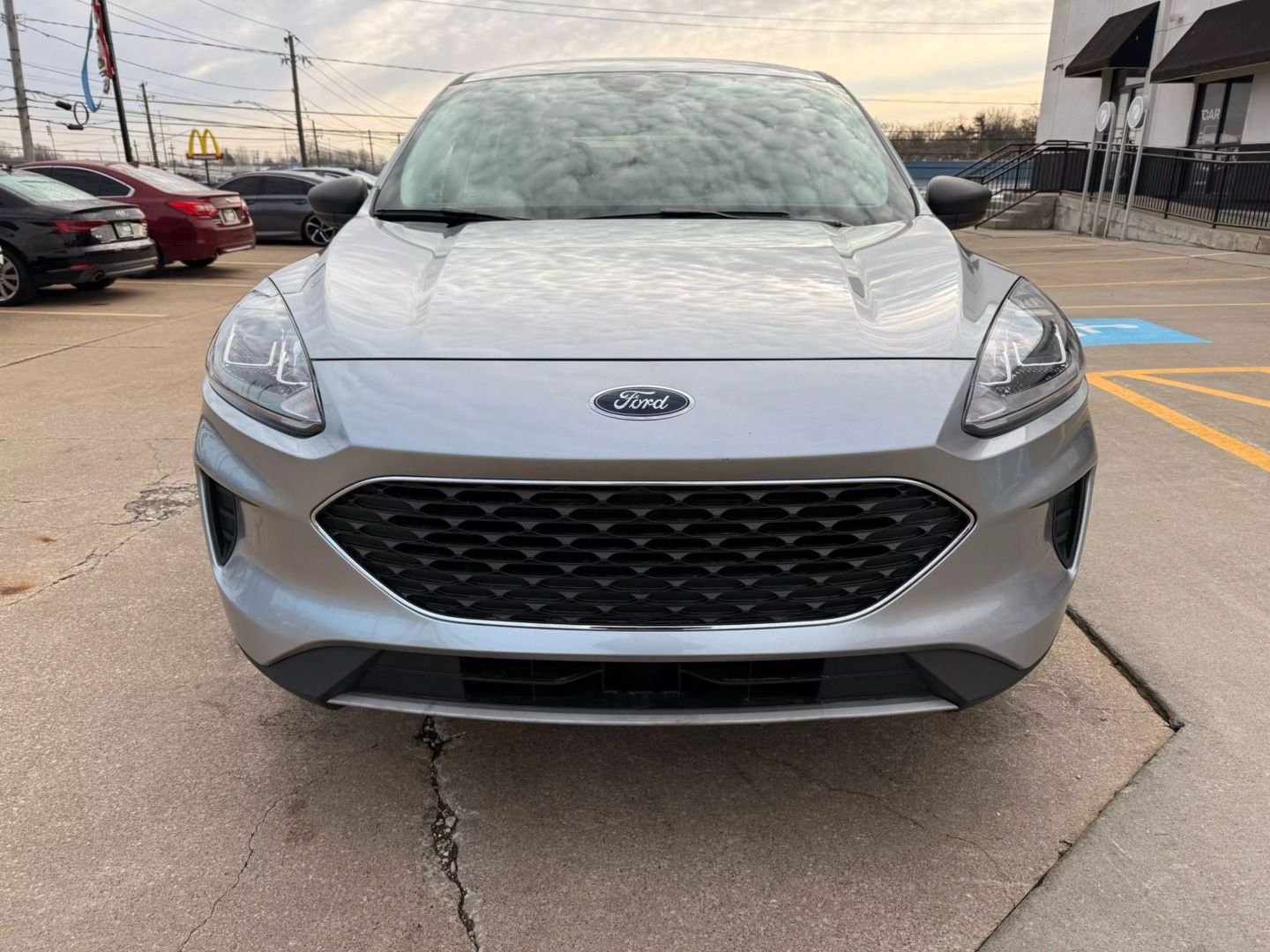 2022 Ford Escape - Image 3