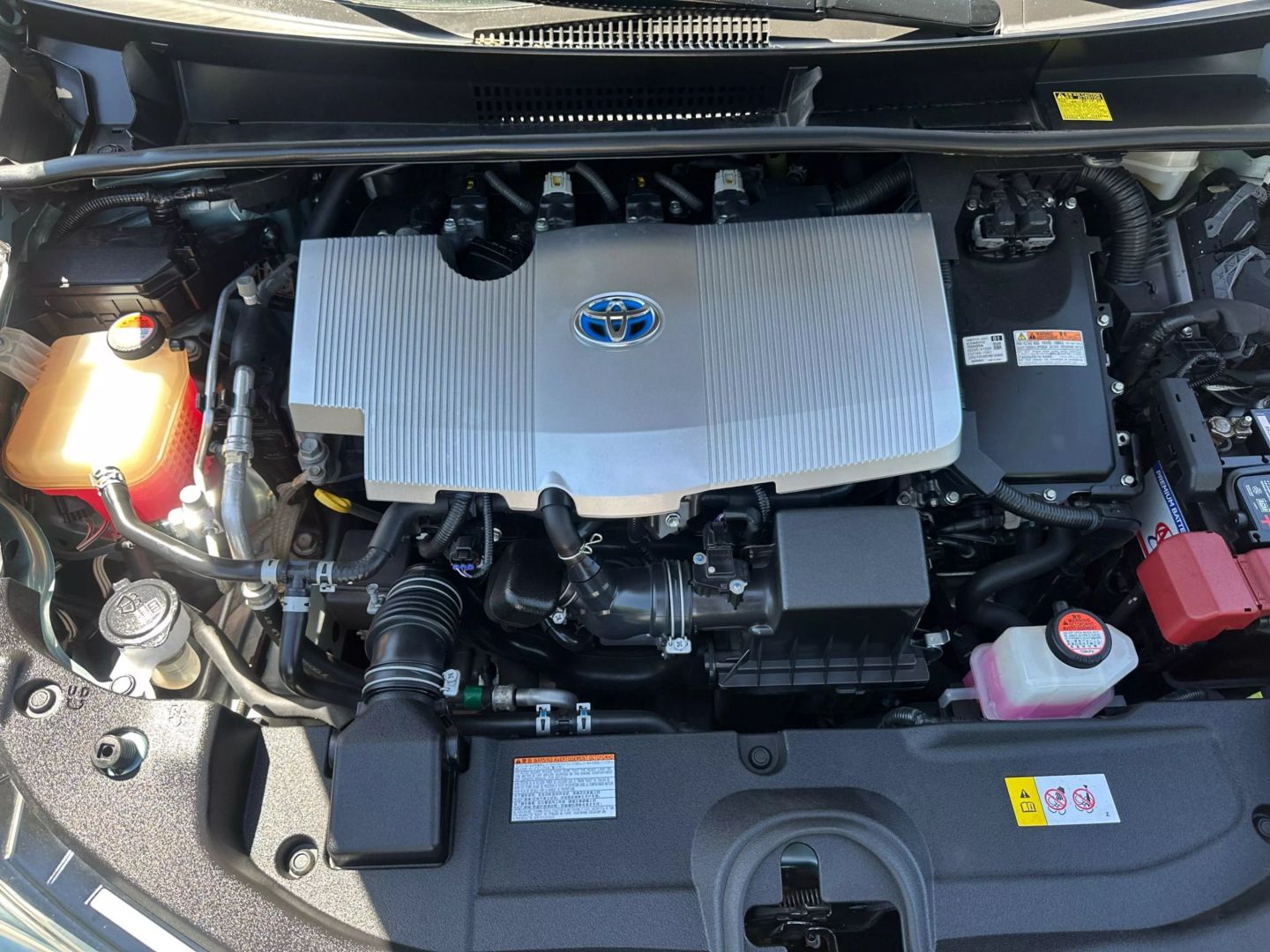 2016 Toyota Prius - Image 47