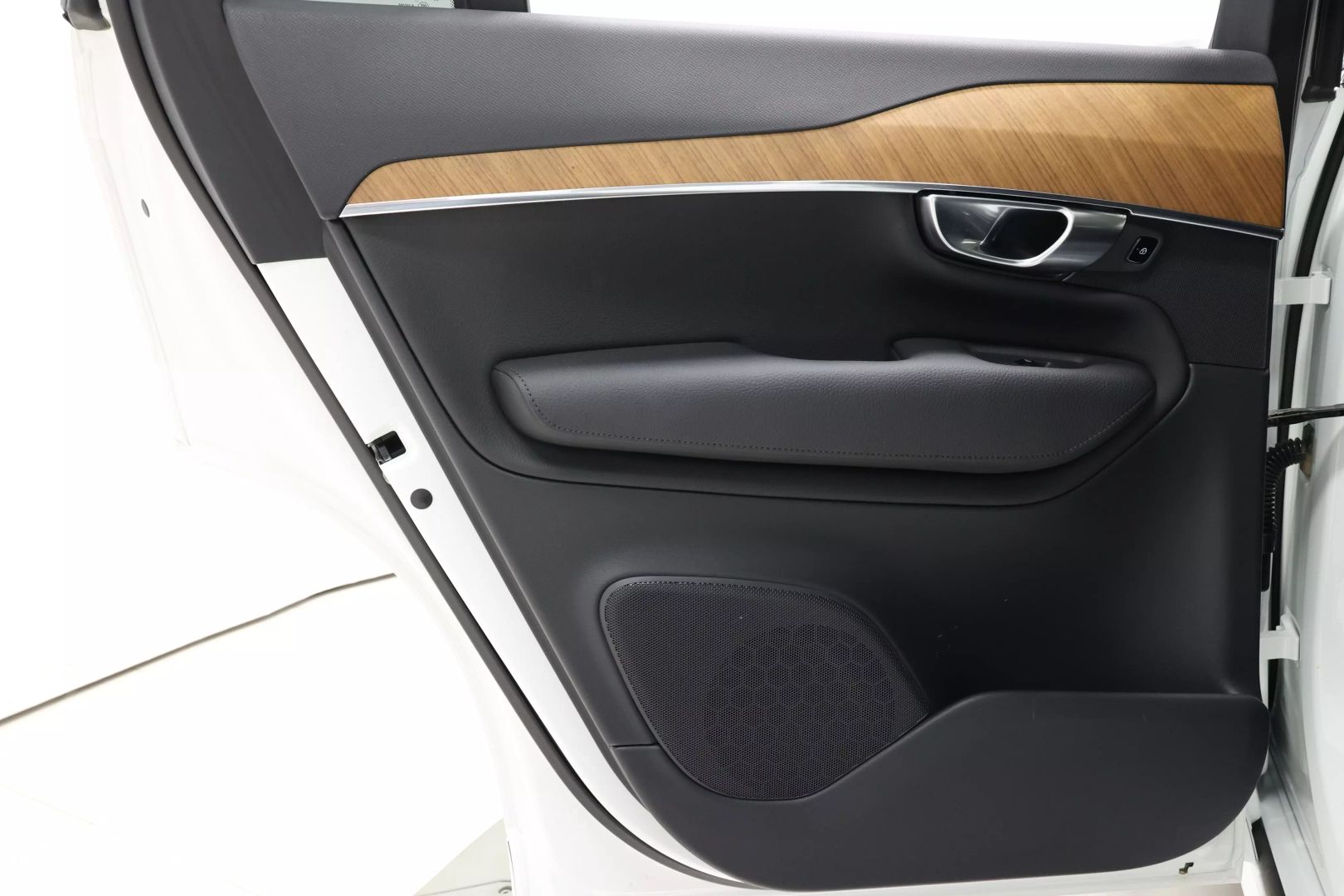 2022 Volvo Xc90 - Image 45