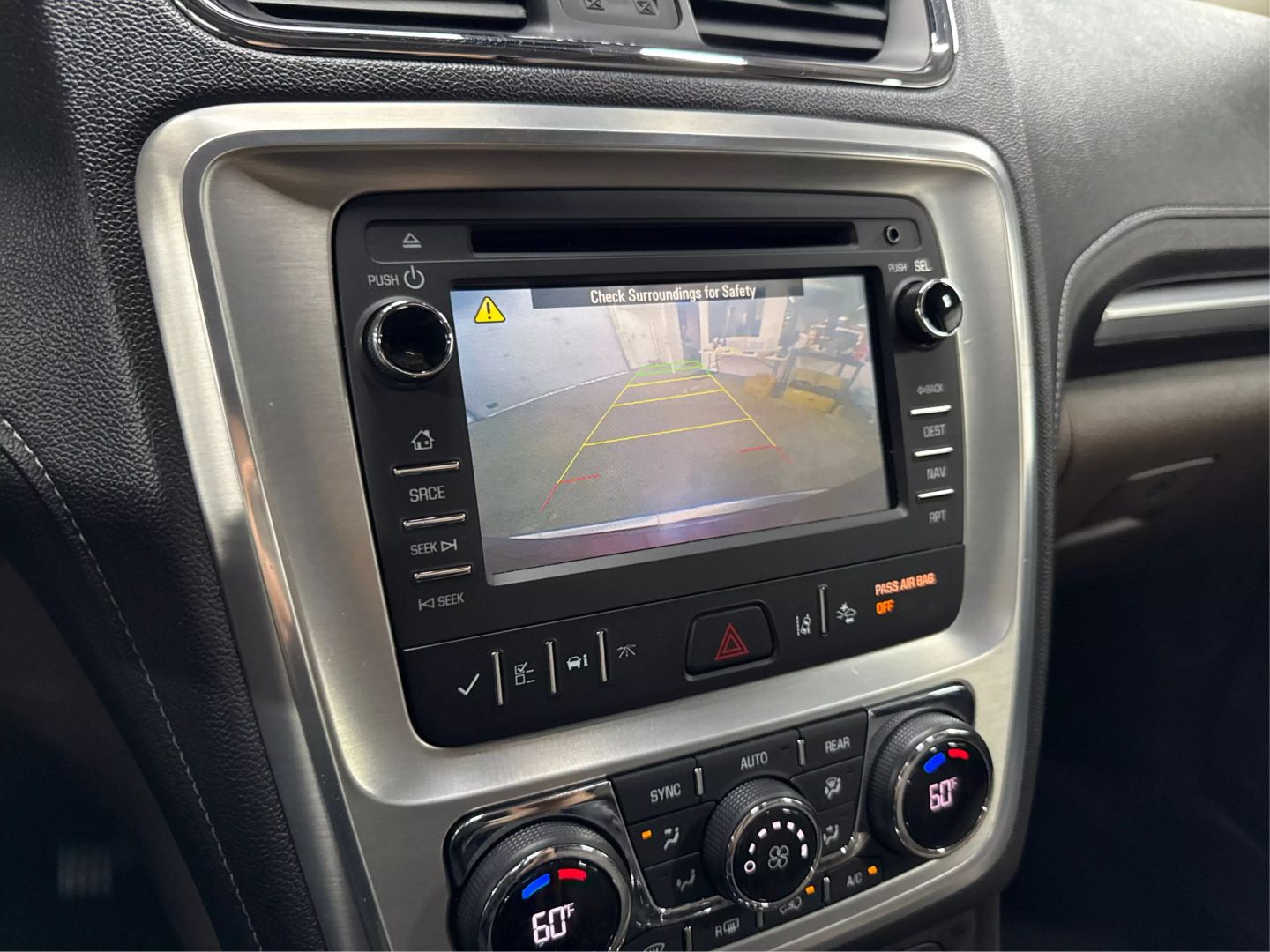 2017 Gmc Acadia Limited - Image 22