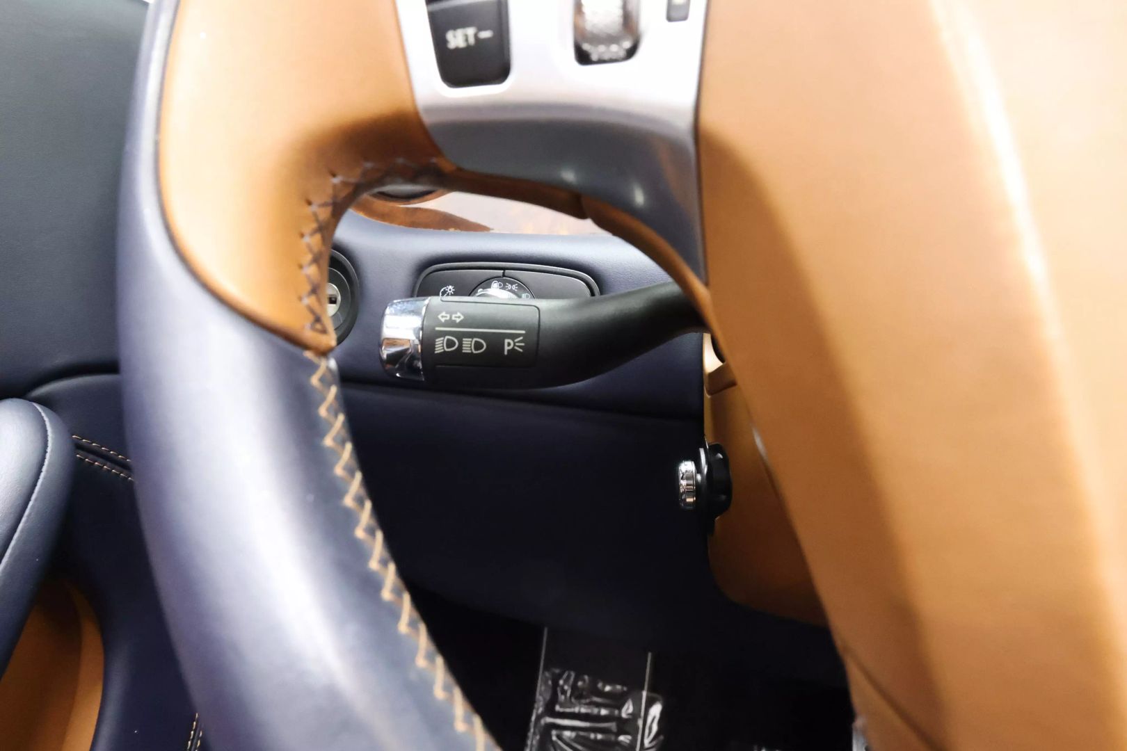 2013 Bentley Continental - Image 24