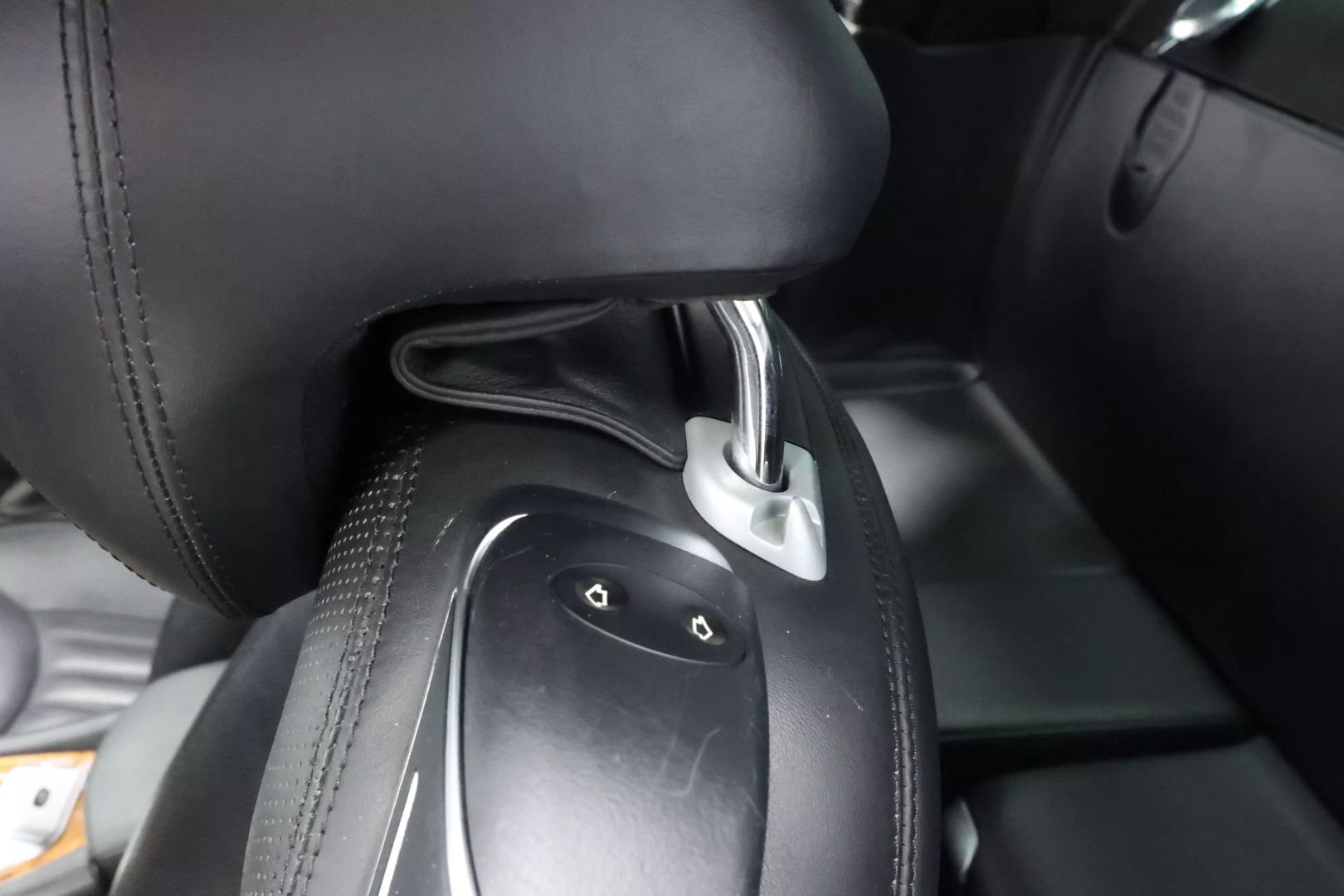 2011 Mercedes-benz Sl-class - Image 21