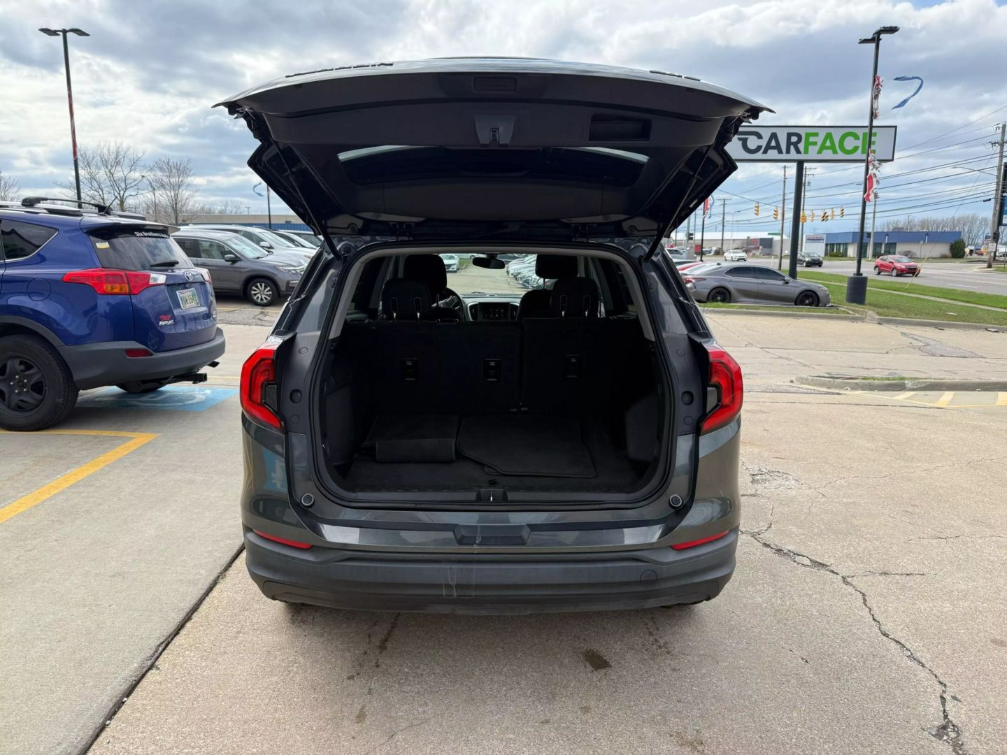 2018 Gmc Terrain - Image 11