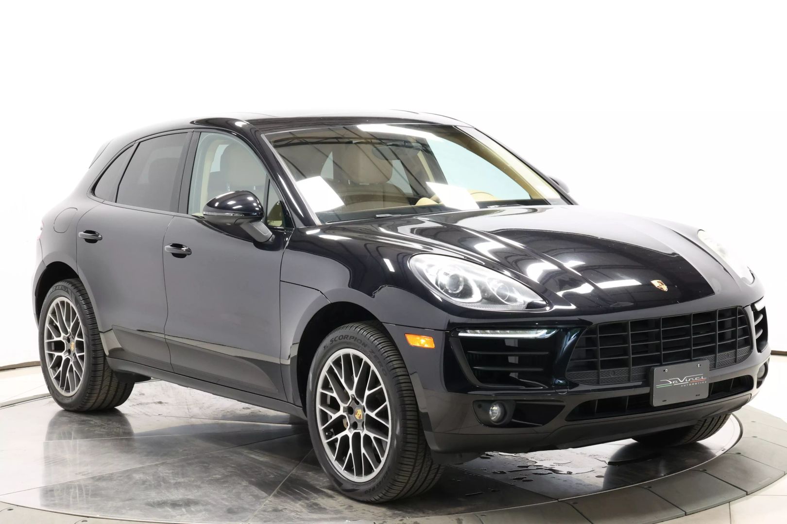 2016 Porsche Macan - Image 87