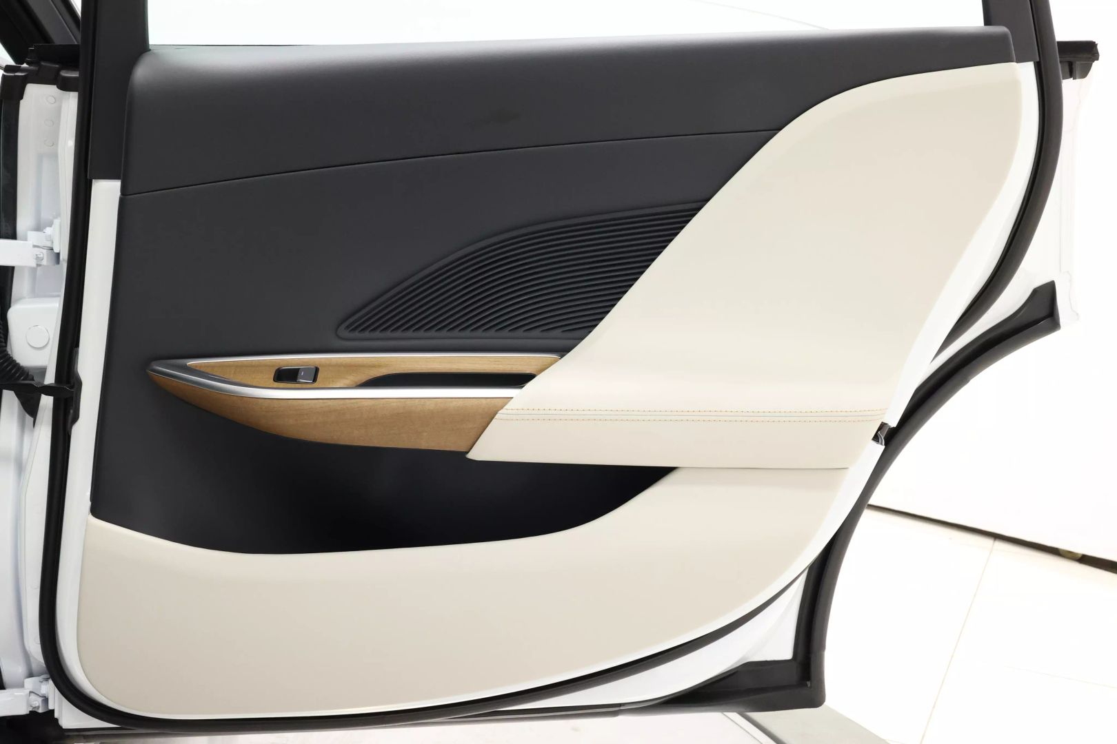 2023 Lucid Air - Image 71