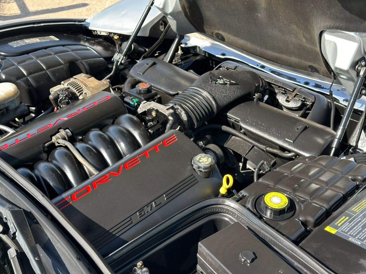 2001 Chevrolet Corvette - Image 25