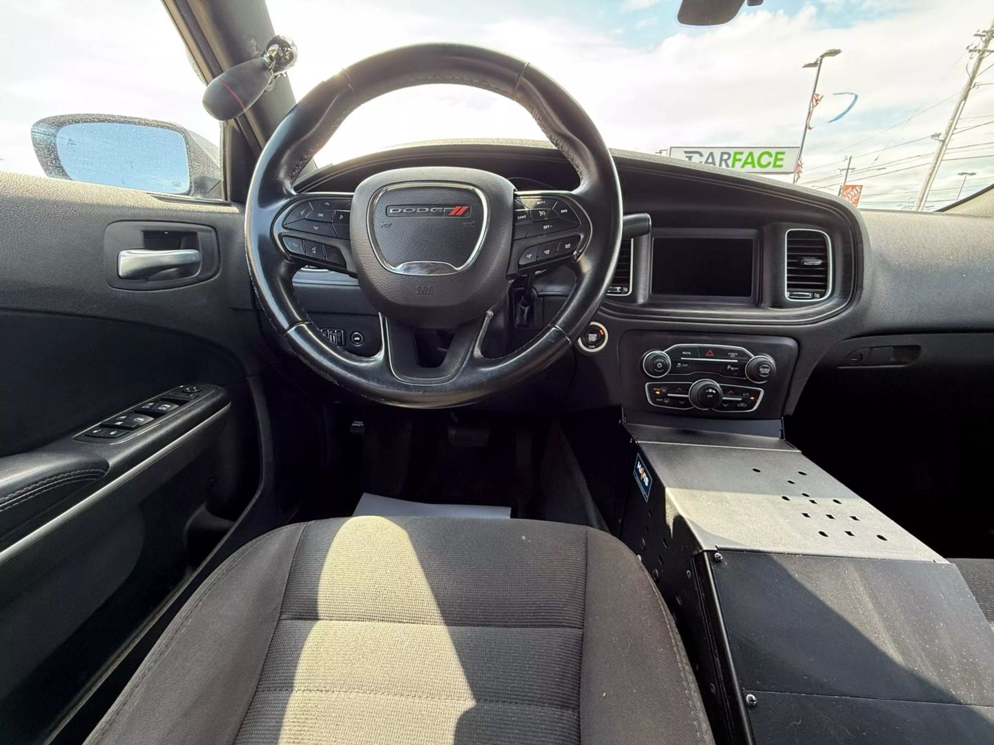 2019 Dodge Charger - Image 24
