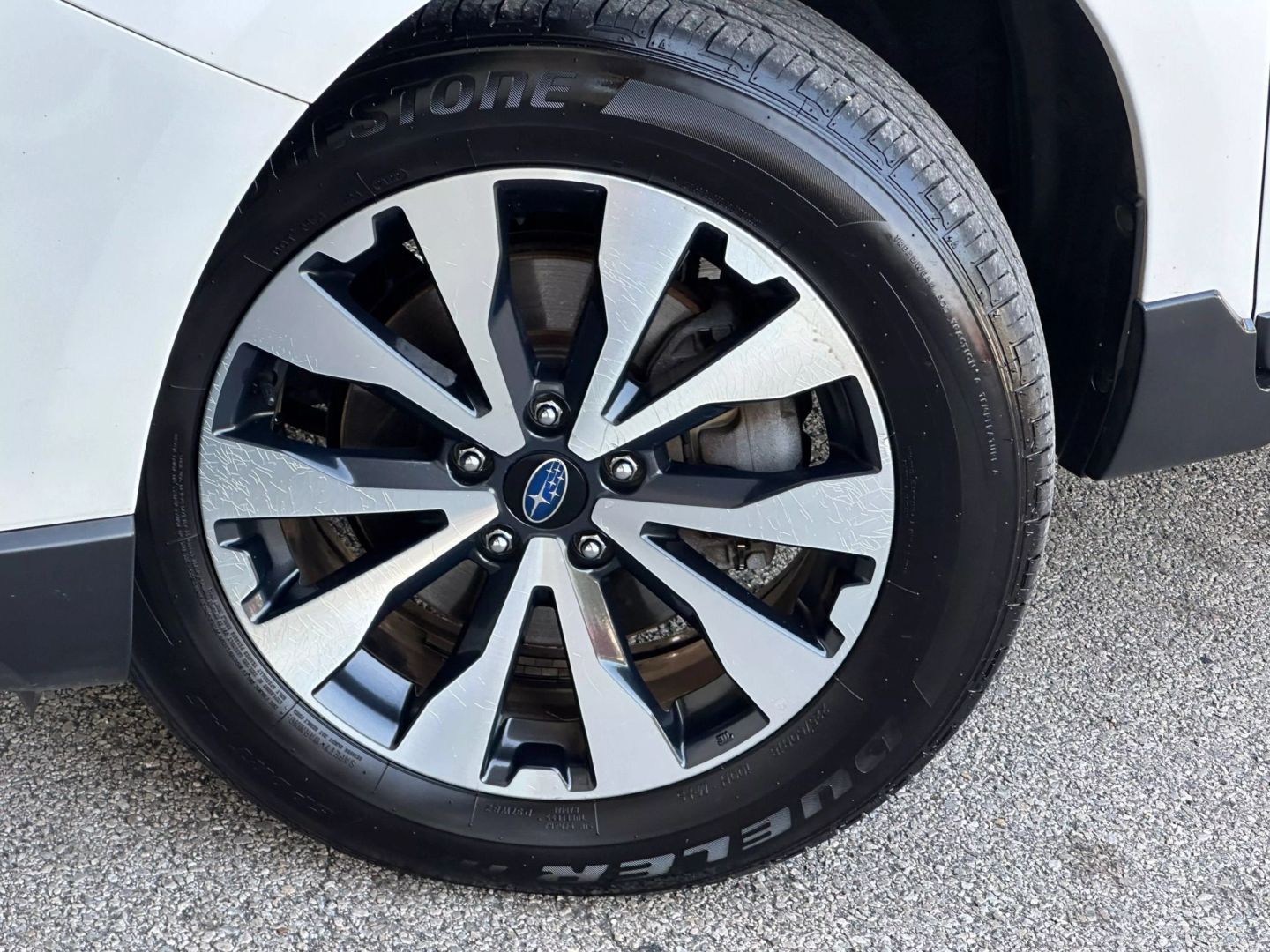 2015 Subaru Outback - Image 41
