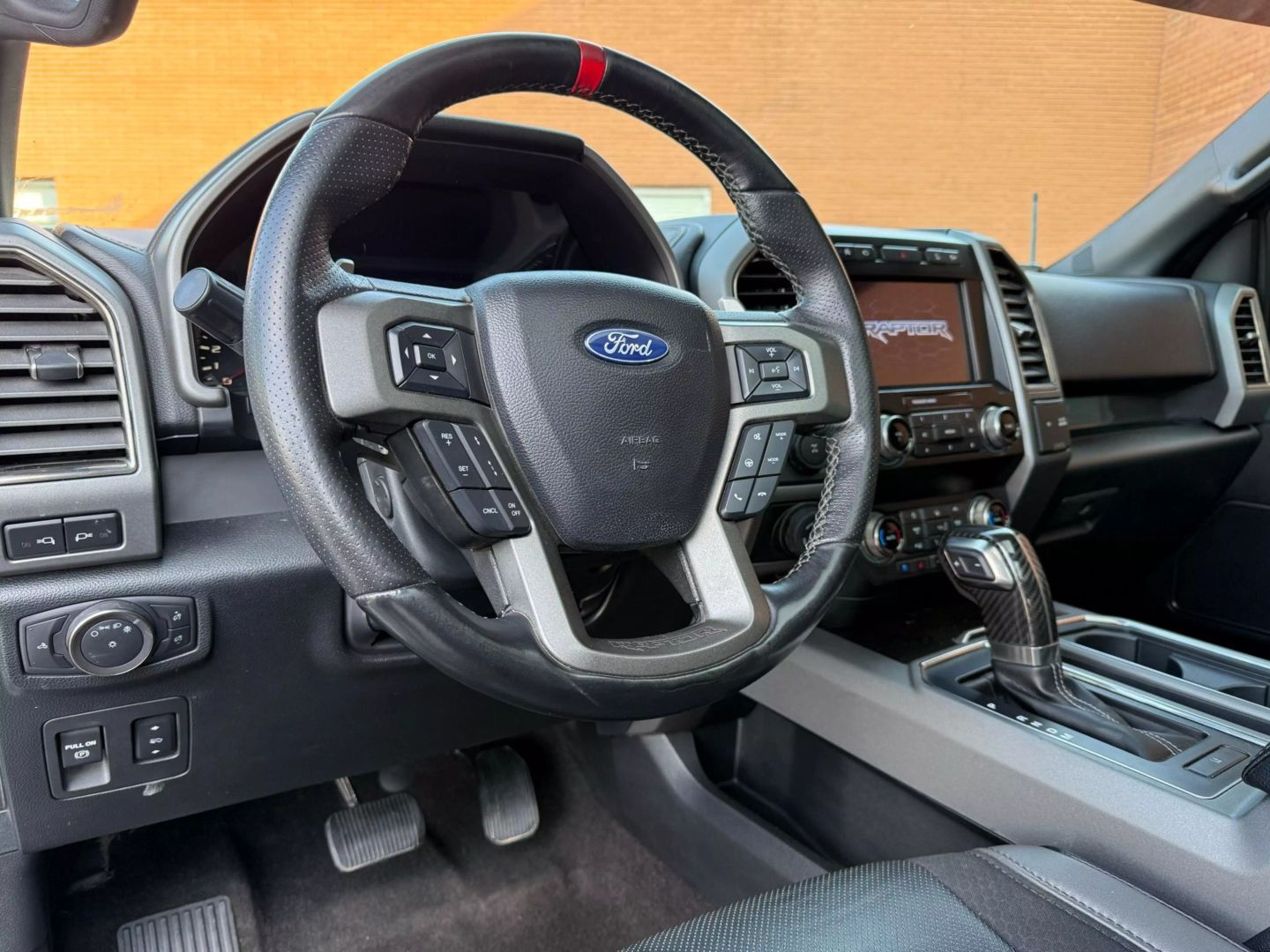 2020 Ford F150 Supercrew Cab - Image 11