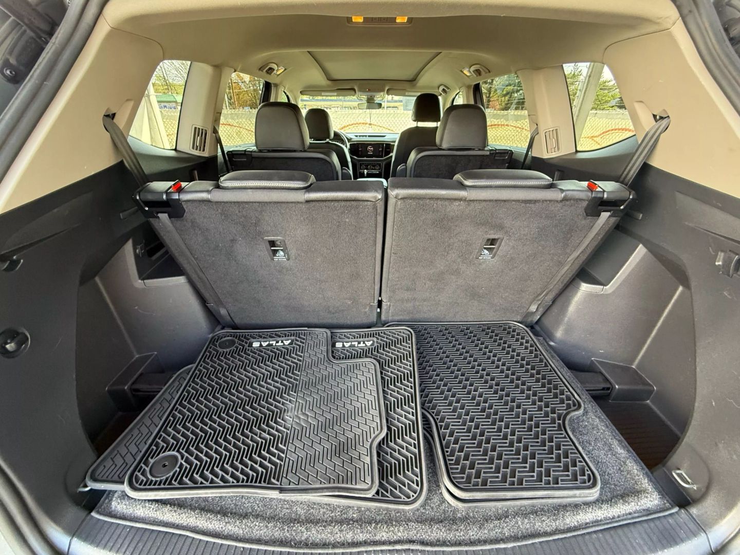 2020 Volkswagen Atlas - Image 21