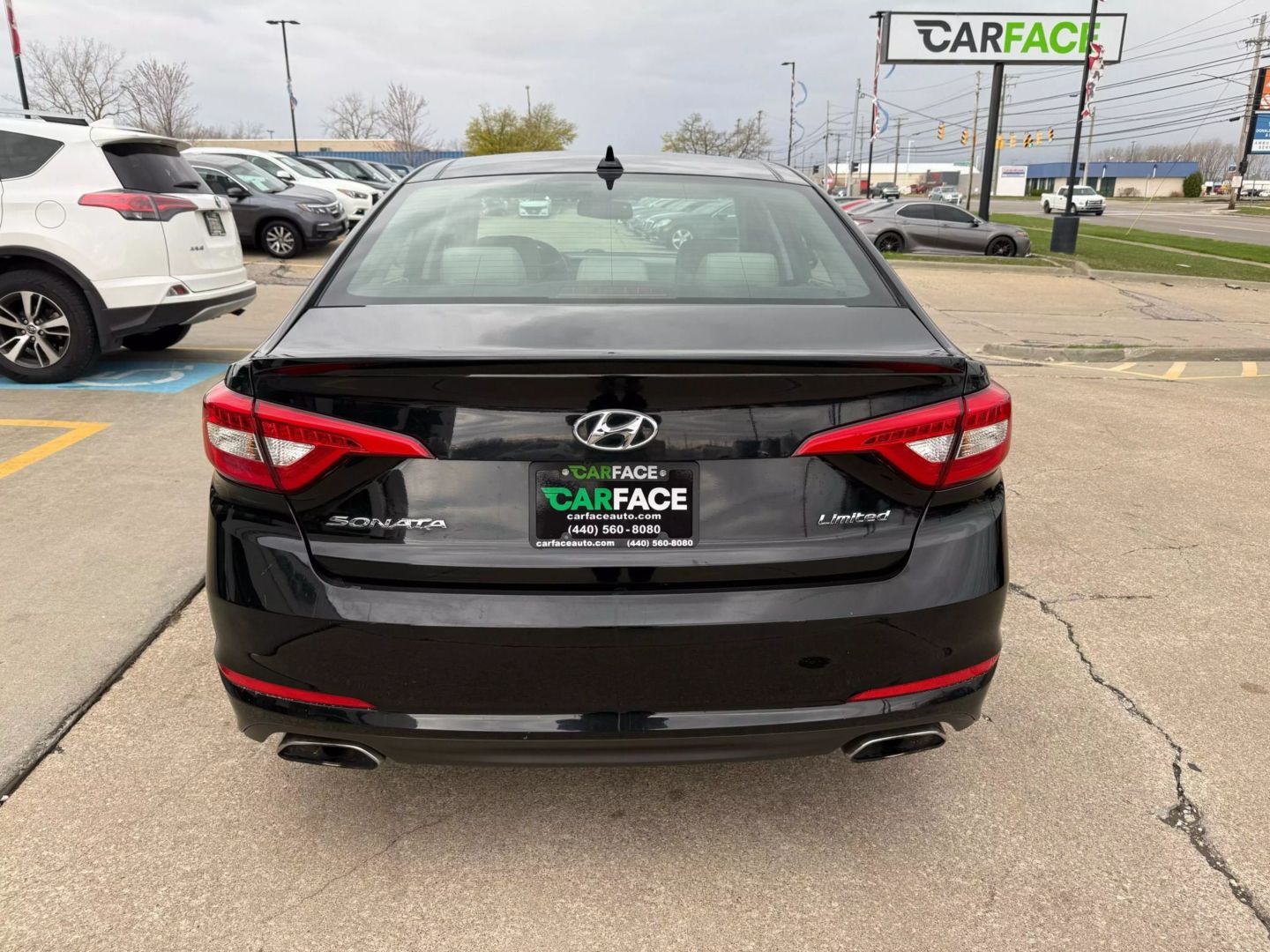 2015 Hyundai Sonata - Image 9