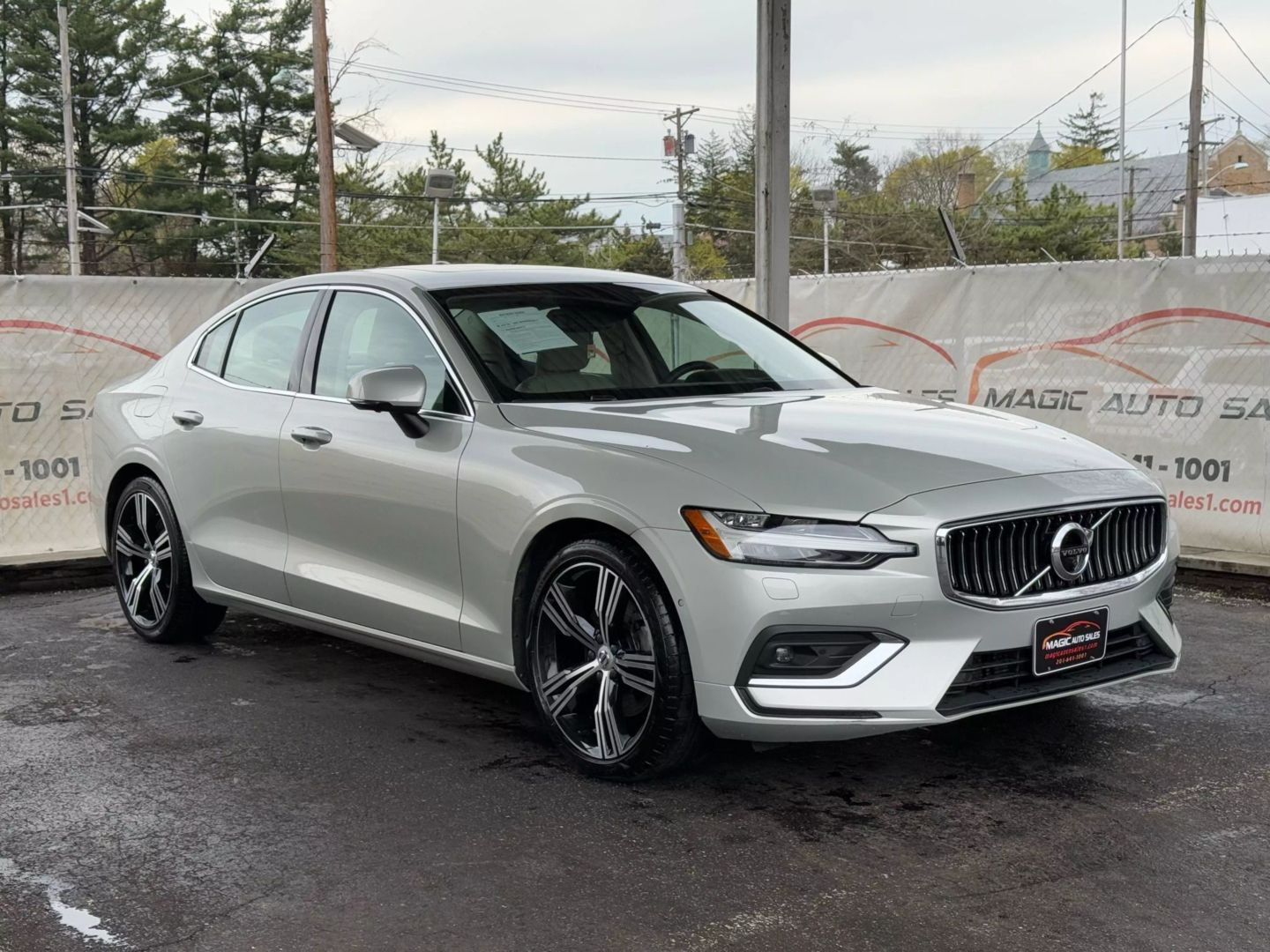 2022 Volvo S60 - Image 6