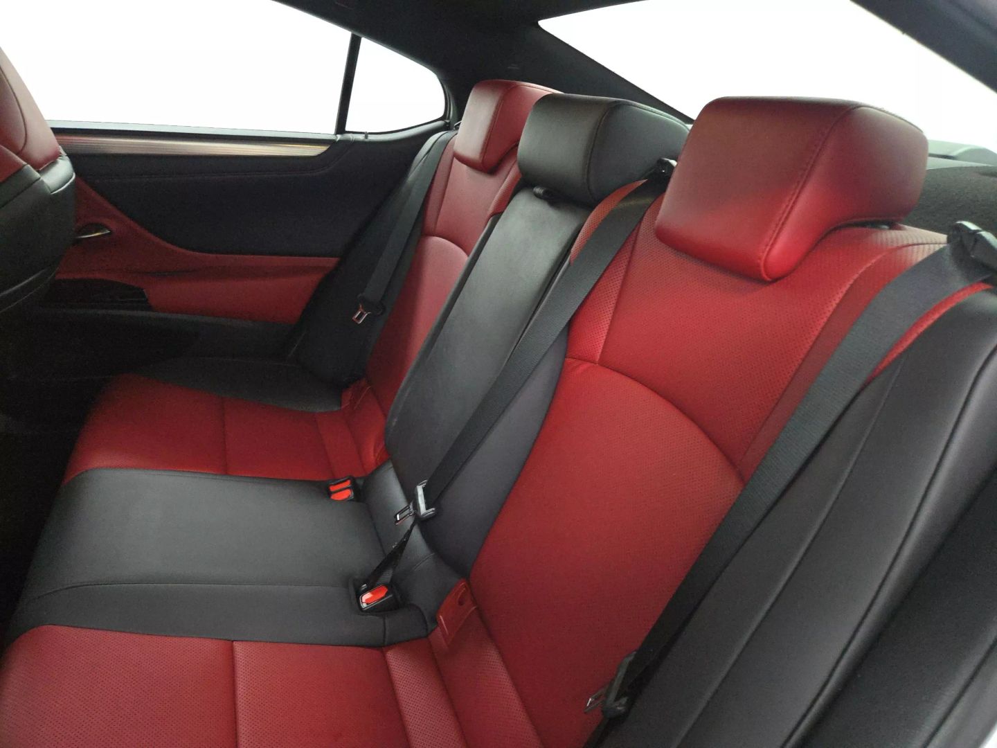 2022 Lexus Es - Image 15