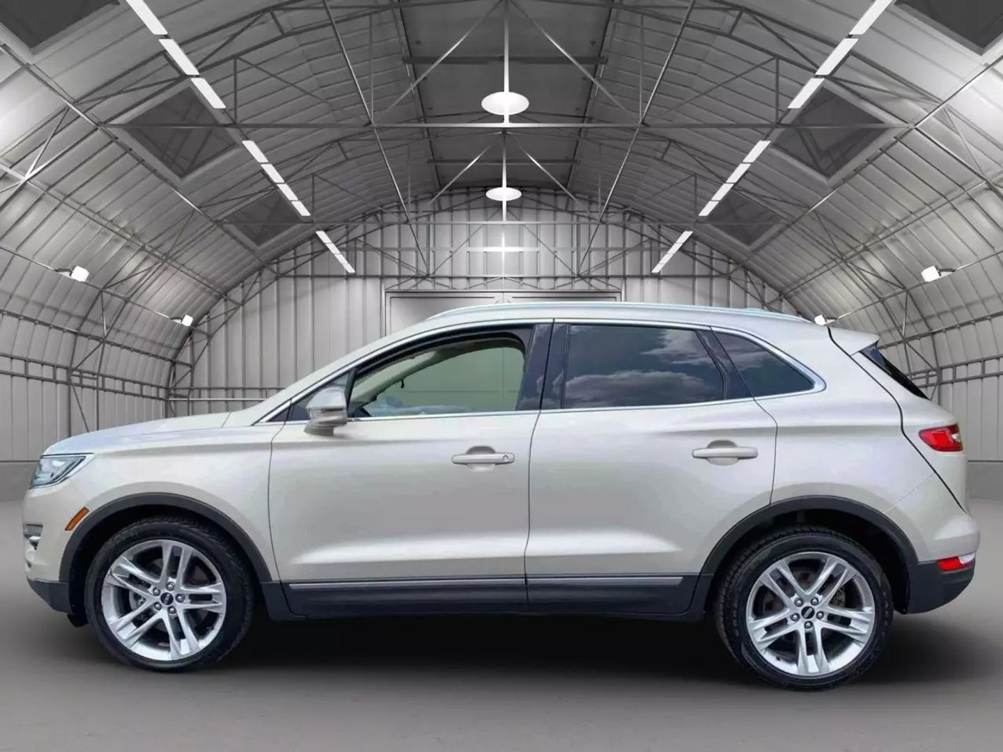 Used 2017 Lincoln MKC Reserve with VIN 5LMCJ3D91HUL27895 for sale in Kansas City