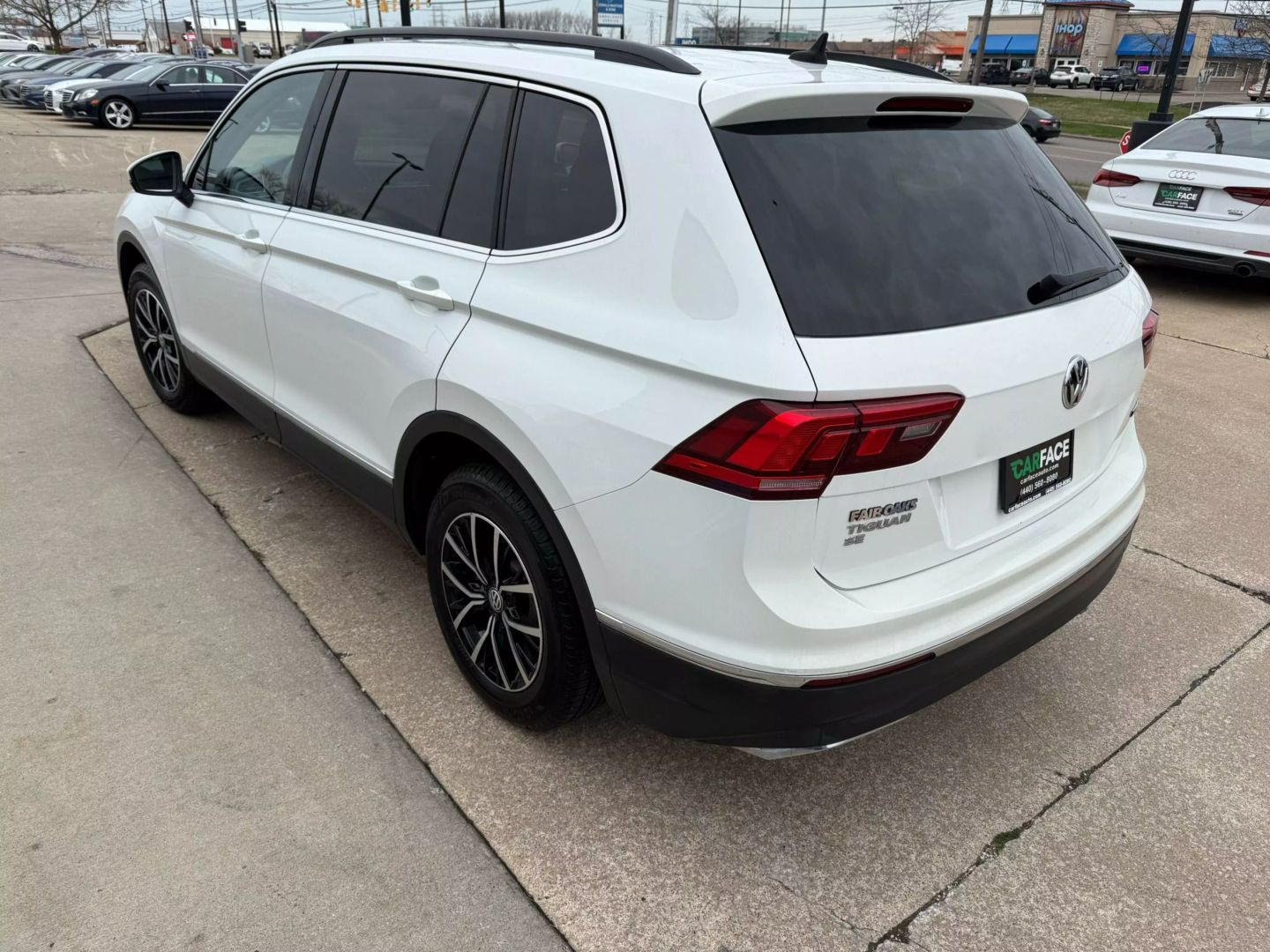 2021 Volkswagen Tiguan - Image 7