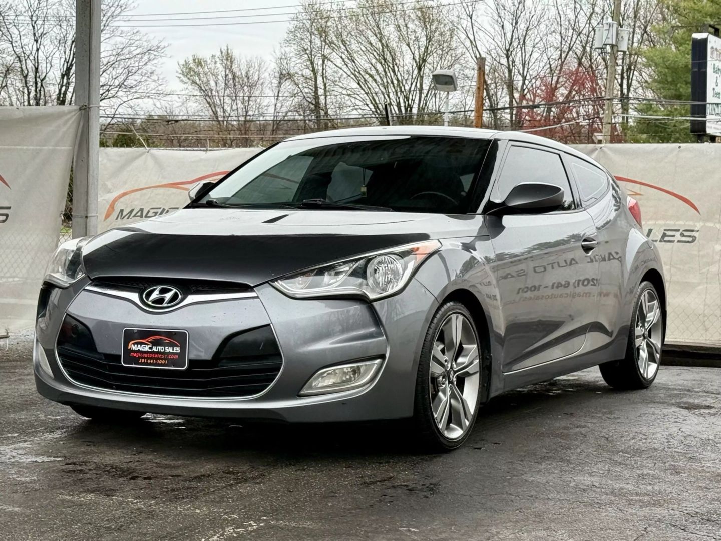 2013 Hyundai Veloster - Image 3
