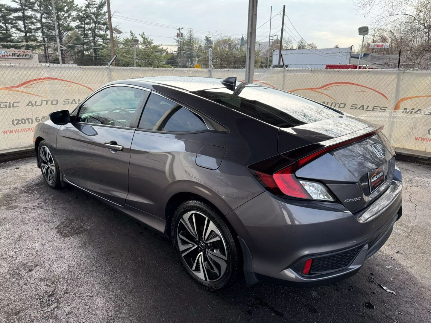 2016 Honda Civic - Image 12