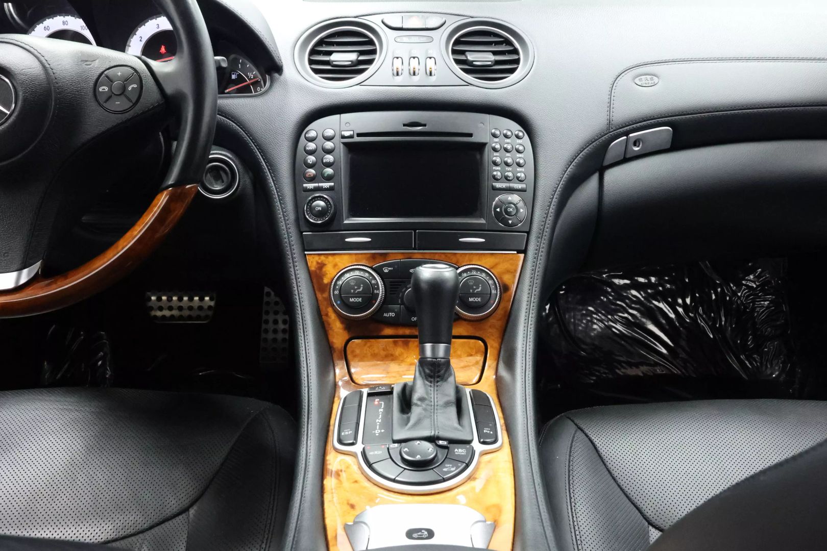 2011 Mercedes-benz Sl-class - Image 32