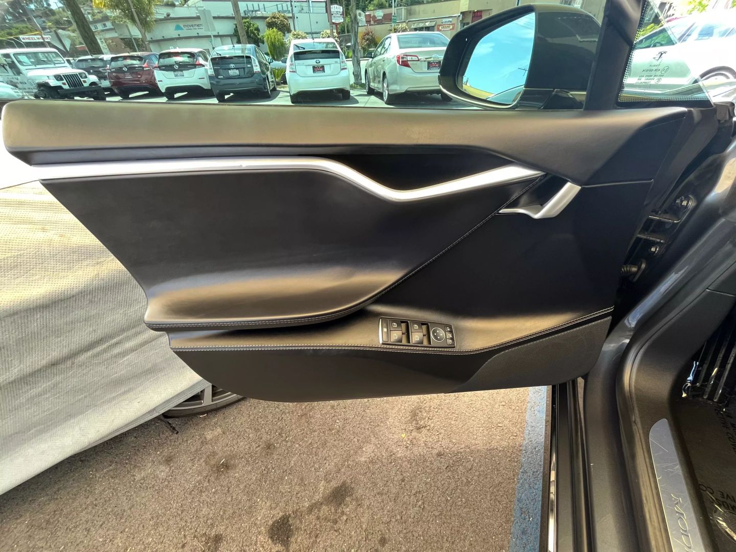 2016 Tesla Model S  Vin: 5yjsa1e16gf151935 Stock Id: 151935 - Image 9