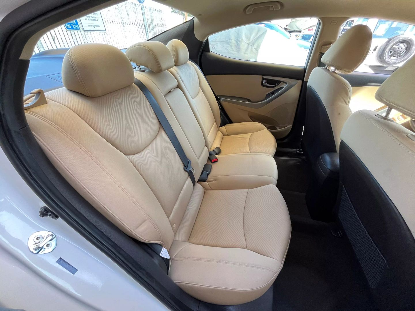 2012 Hyundai Elantra  Vin: 5npdh4ae8ch109177 Stock Id: 109177 - Image 17