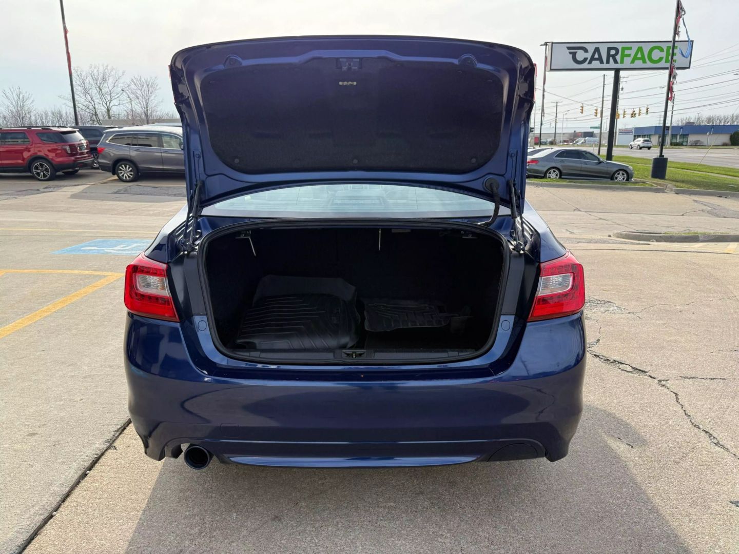 2015 Subaru Legacy - Image 12