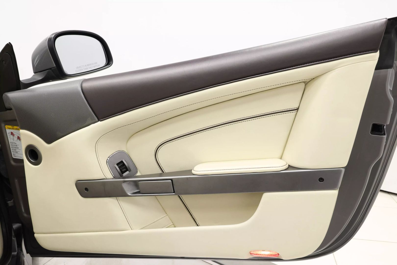 2012 Aston Martin Virage - Image 62