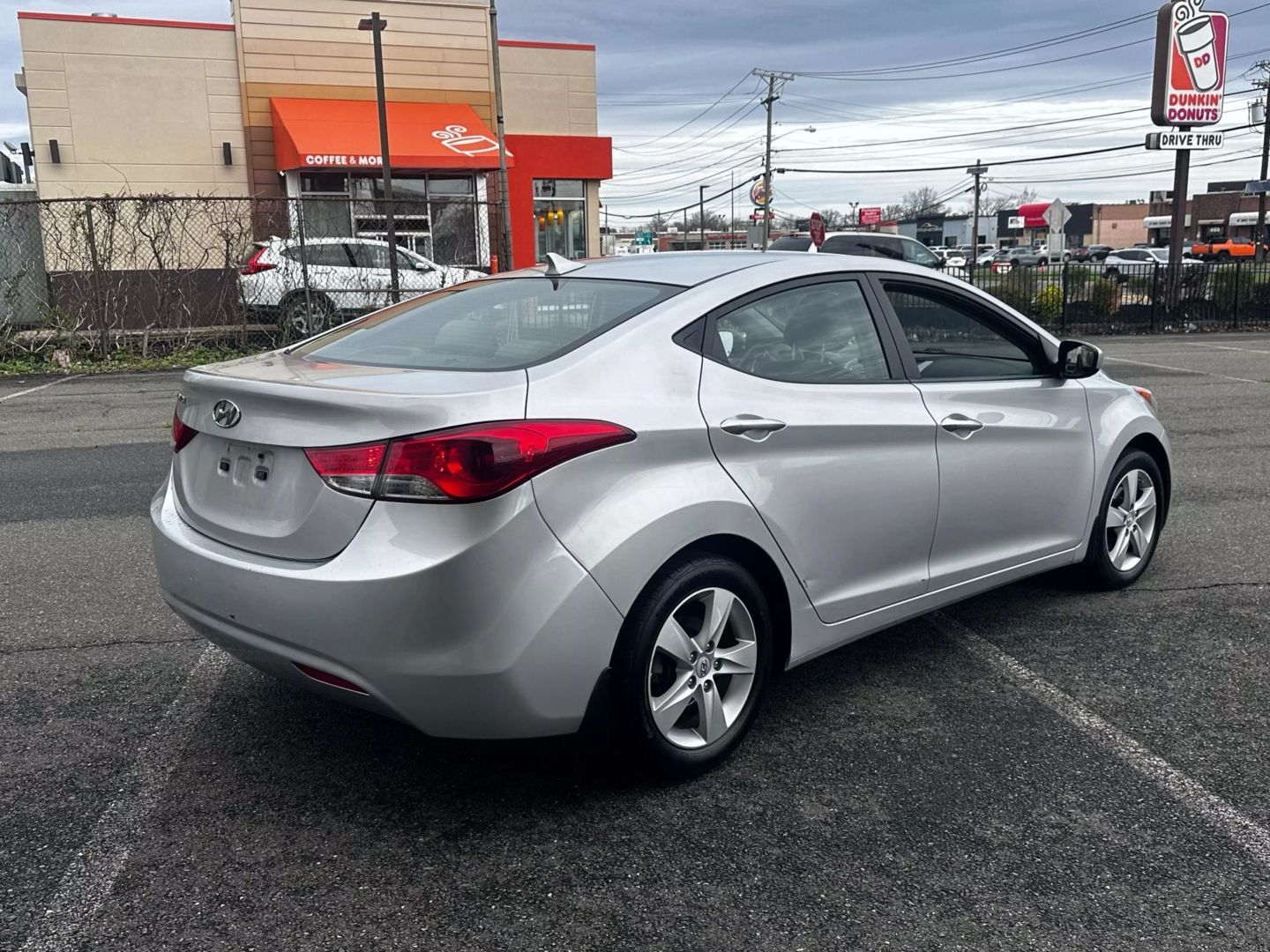 2013 Hyundai Elantra - Image 6