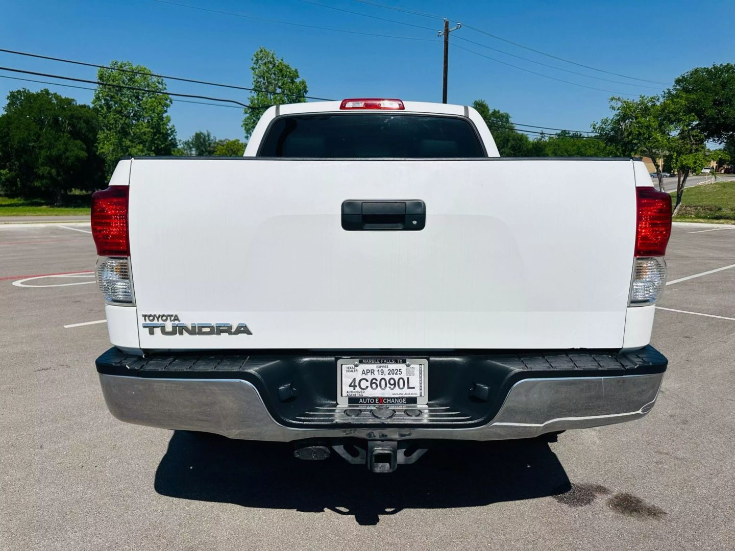 2010 Toyota Tundra Crewmax - Image 7