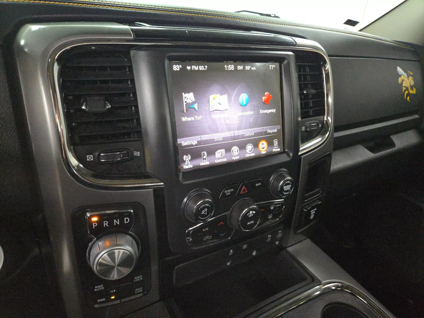 2016 Ram 1500 Crew Cab - Image 26