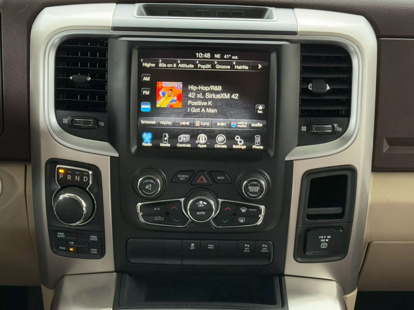 2017 Ram 1500 Crew Cab - Image 29