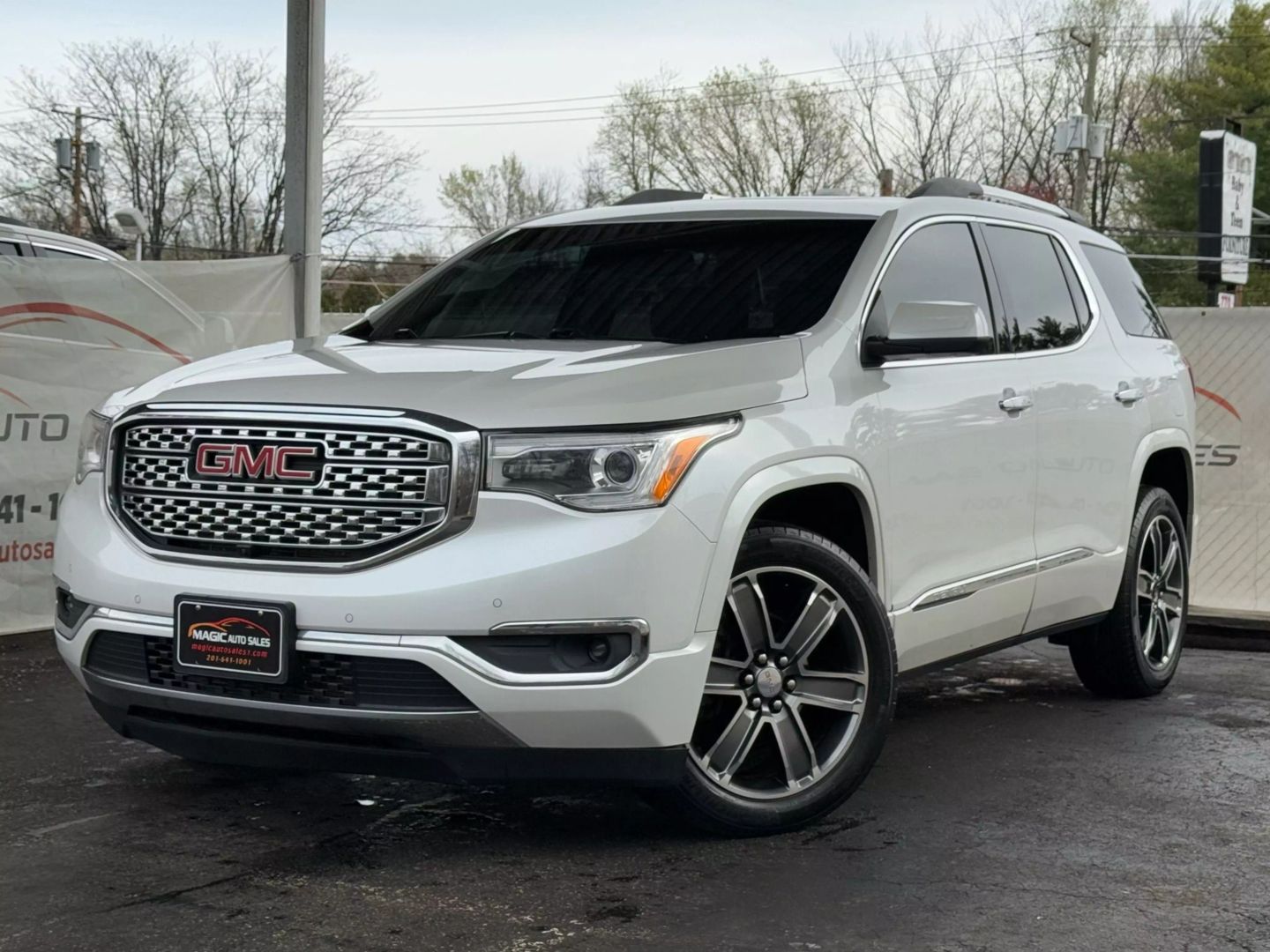 2017 Gmc Acadia - Image 1